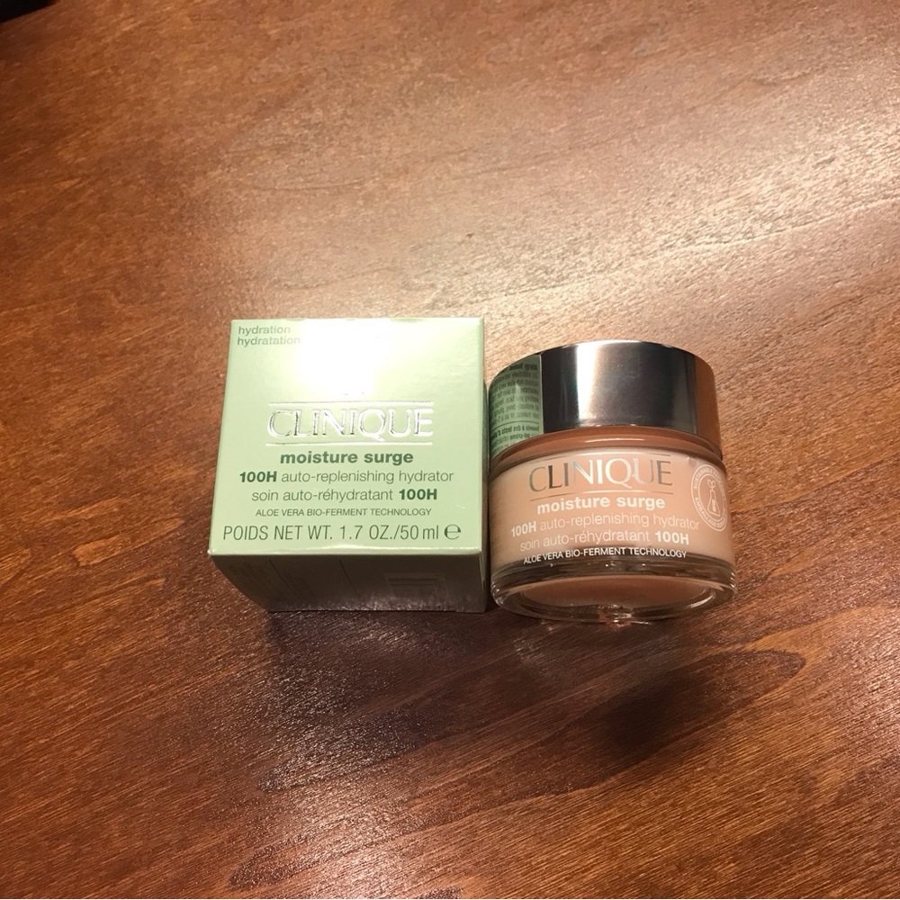 SEALED UNOPENED MOISTURE SURGE BY CLINIQUE